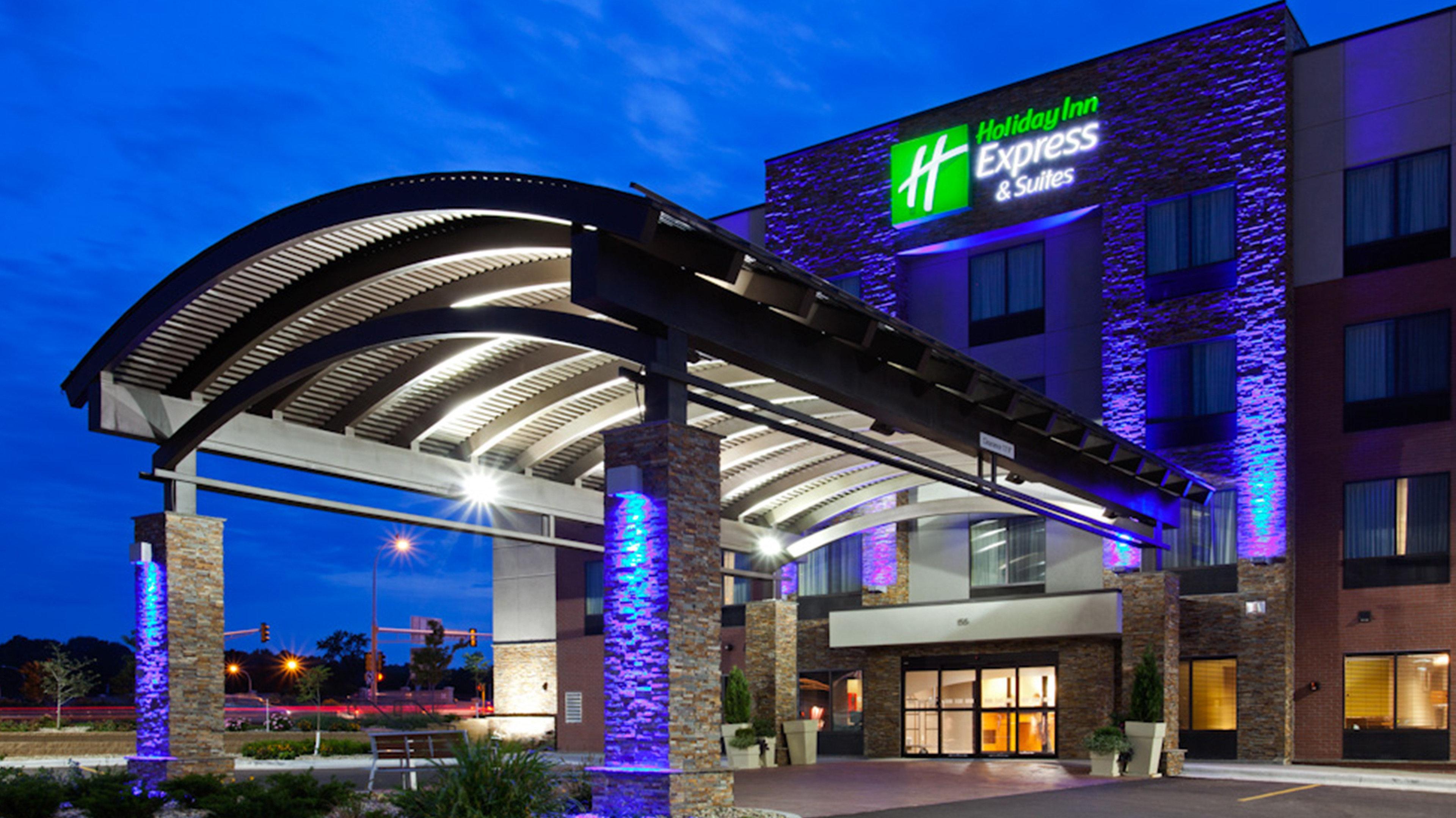 Holiday Inn Express And Suites Rochester West-Medical Center, An Ihg Hotel Dış mekan fotoğraf